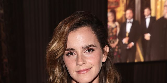 640px x 321px - Emma Watson Is Toned All Over Rocking A Naked Dress In Oscars Pics