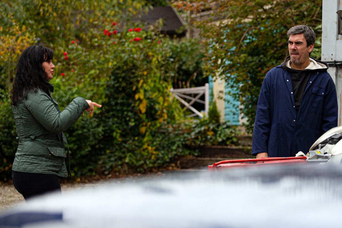 Emmerdale spoilers - Cain Dingle gets nasty shock over Christmas