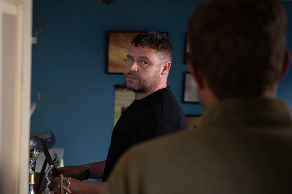 aaron dingle, emmerdale