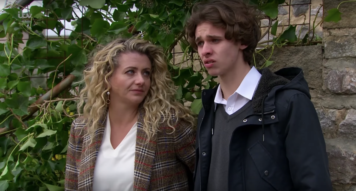 Emmerdales Maya Stepney And Jacob Gallagher Grooming Plot To Escalate After Their Latest Close Call 2486