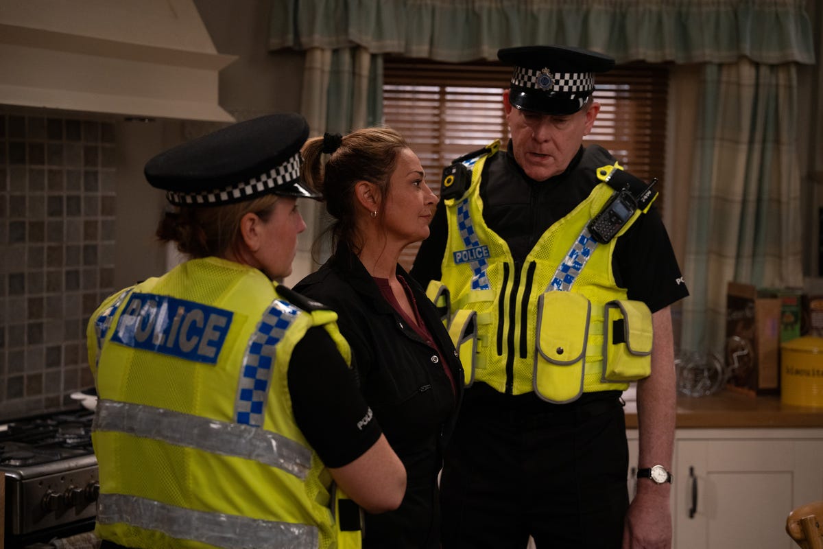 Emmerdale reveals unexpected arrest as Moira feud erupts