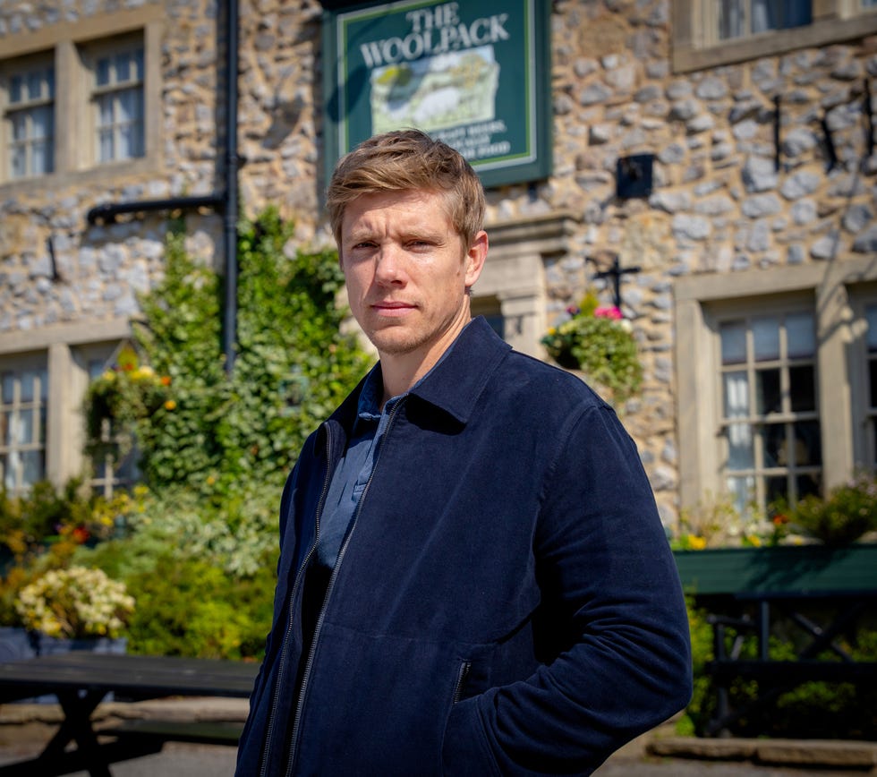 ryan hawley as robert sugden in emmerdale