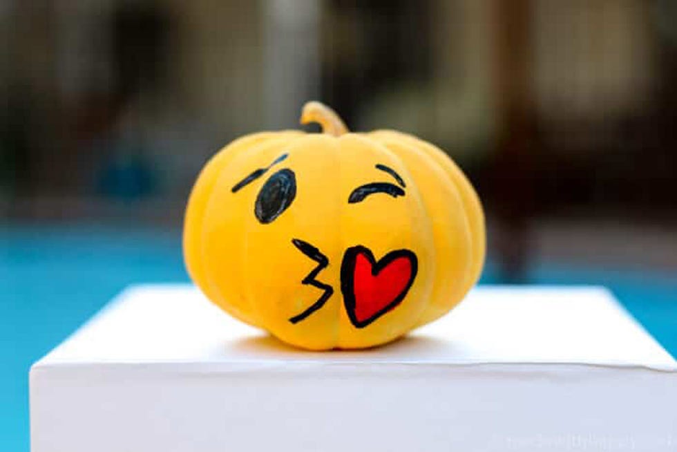 18-best-emoji-pumpkin-carving-and-painting-ideas-emoji-face-stencils