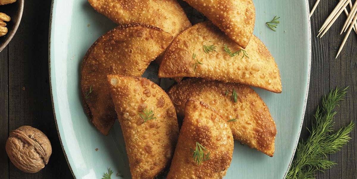empanadillas de salmón, queso y nueces