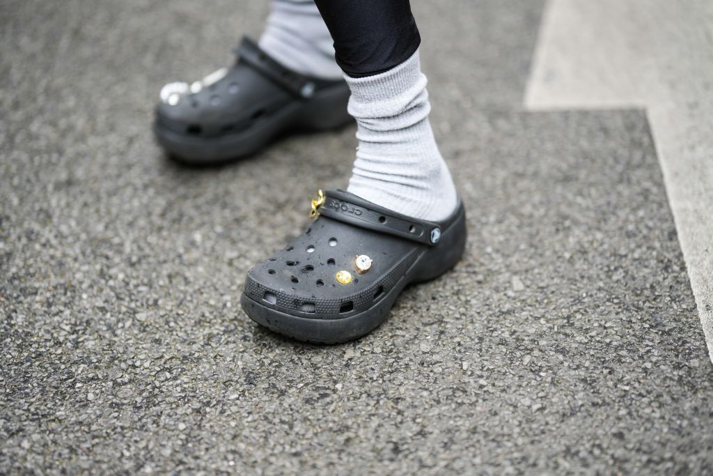 Pantofole crocs on sale