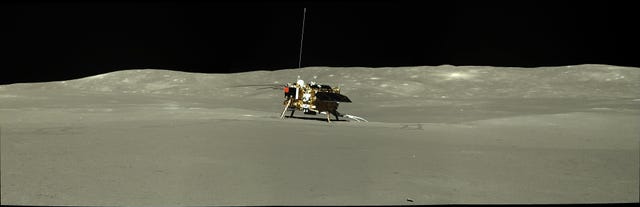 Chang'e 4 - Photos of the Moon - New Moon Pictures