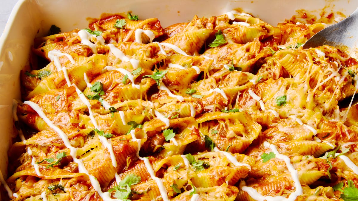 Video player poster image preview for Enchilada Stuffed Shells = Our New Fav Weeknight Dinner