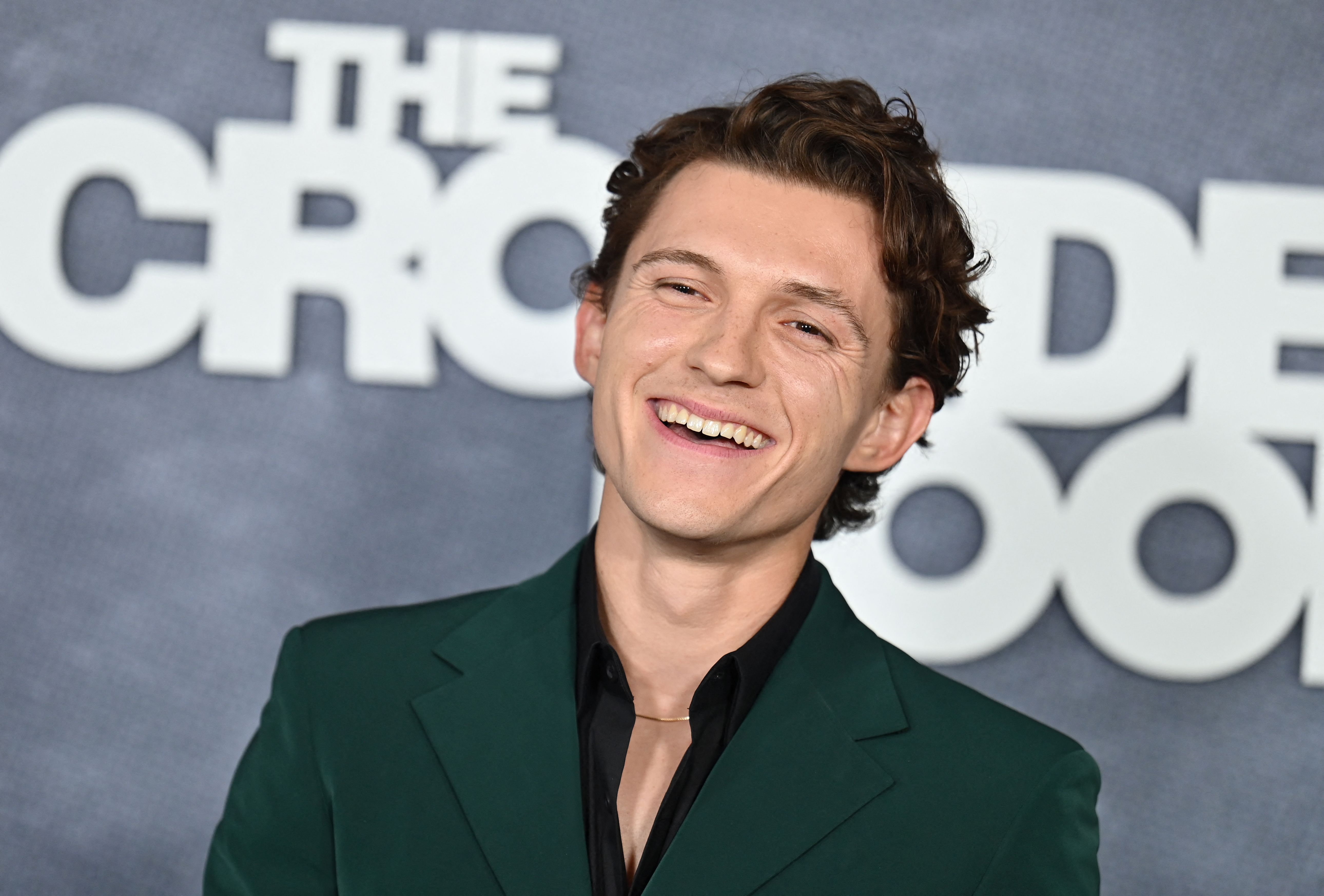 Tom Holland on Bringing Nathan Drake to Life and Executive