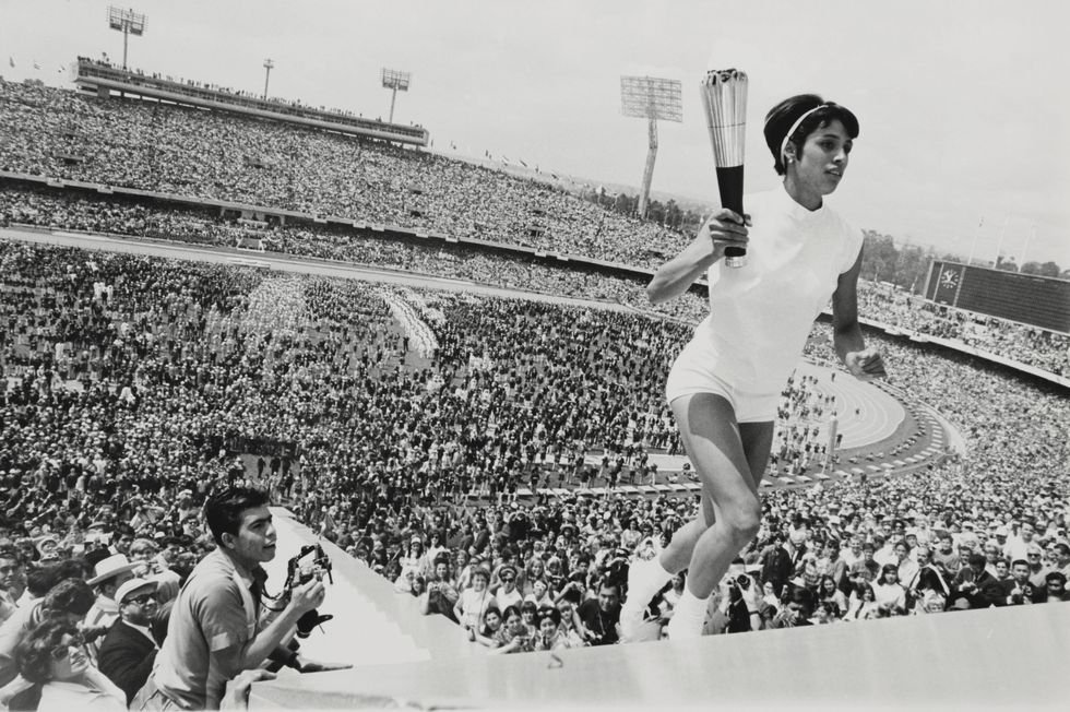 mujeres deportistas pioneras campeonas juegos olimpicos olimpiadas