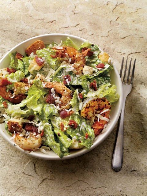 ensalada césar con langostinos