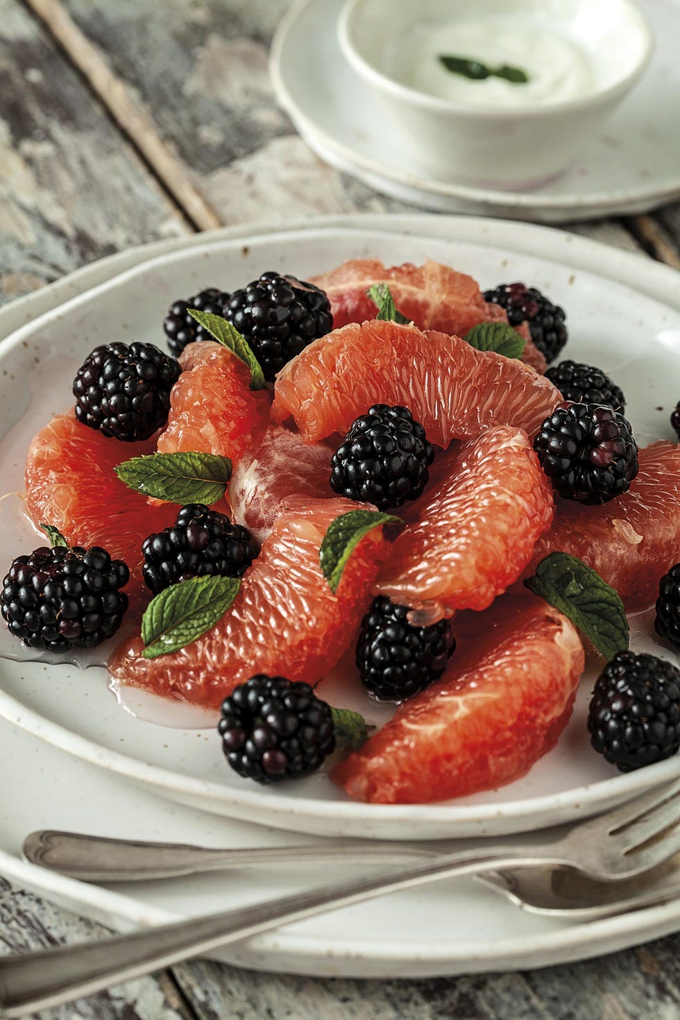 ensalada de pomelo y moras