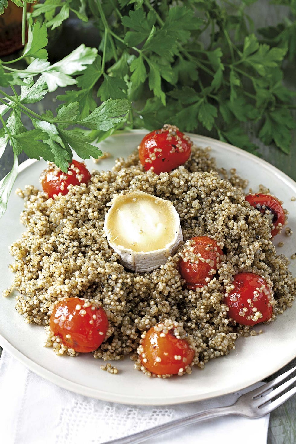 ensalada de quinoa con queso de cabra