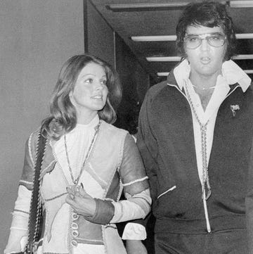 elvis and priscilla presley leaving courtroom