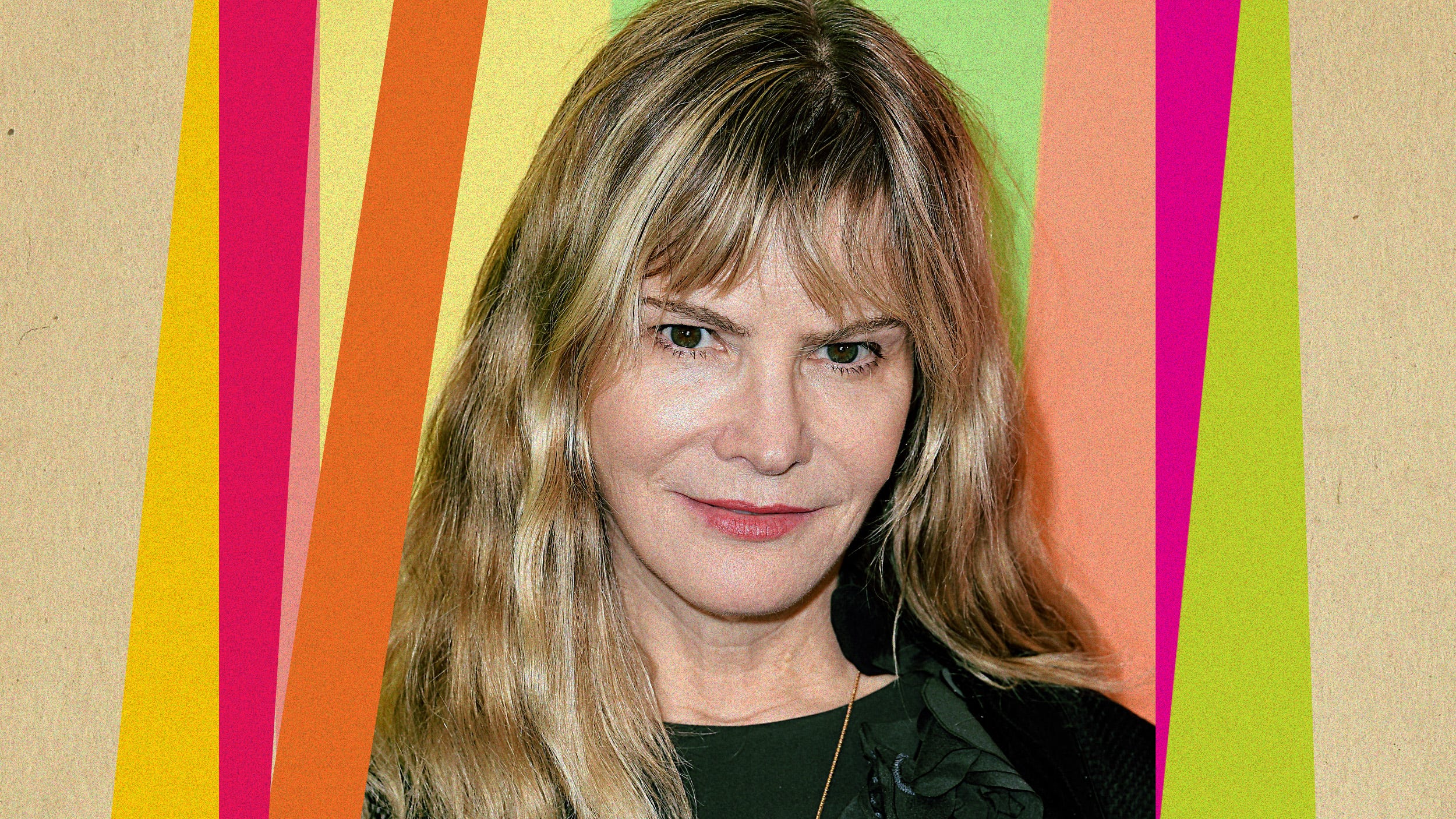 Jennifer Jason Leigh Explains Why ‘Hunters’ Is One of Her Hardest Roles