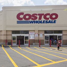 entrance to large costco warehouse superstore in manassas, virginia, usa