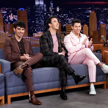 The Tonight Show Starring Jimmy Fallon - Season 6 The Tonight Show Starring Jimmy Fallon - Season 6