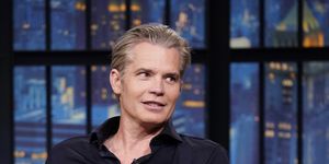 timothy olyphant on late night with seth meyers season 10 shortly after wrapping production of justified city primeval