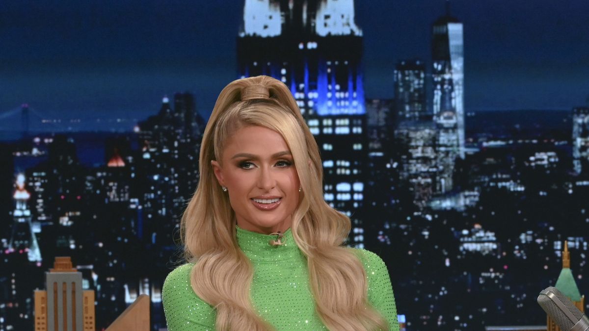 preview for PARIS HILTON'S New Cooking Show On Netflix Proves She Cooks AND Has Expensive Taste | Cosmopolitan