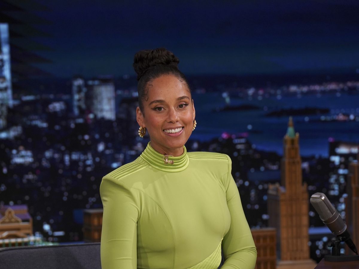 Alicia Keys' Abs Are Totally Epic As She Rocked A Bra Top In Bogotá