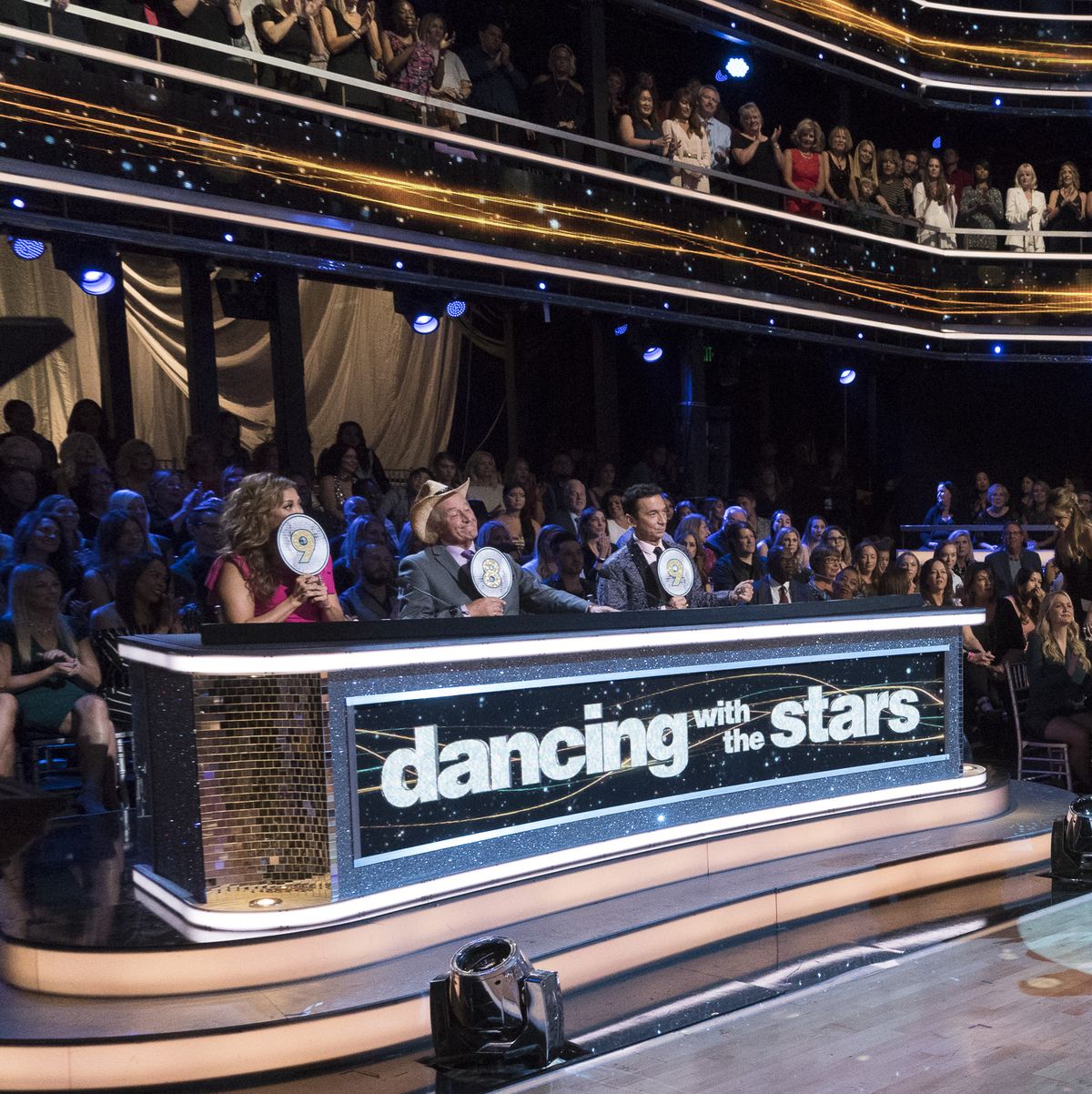 ABC's "Dancing With the Stars" - Season 27 - Week Seven