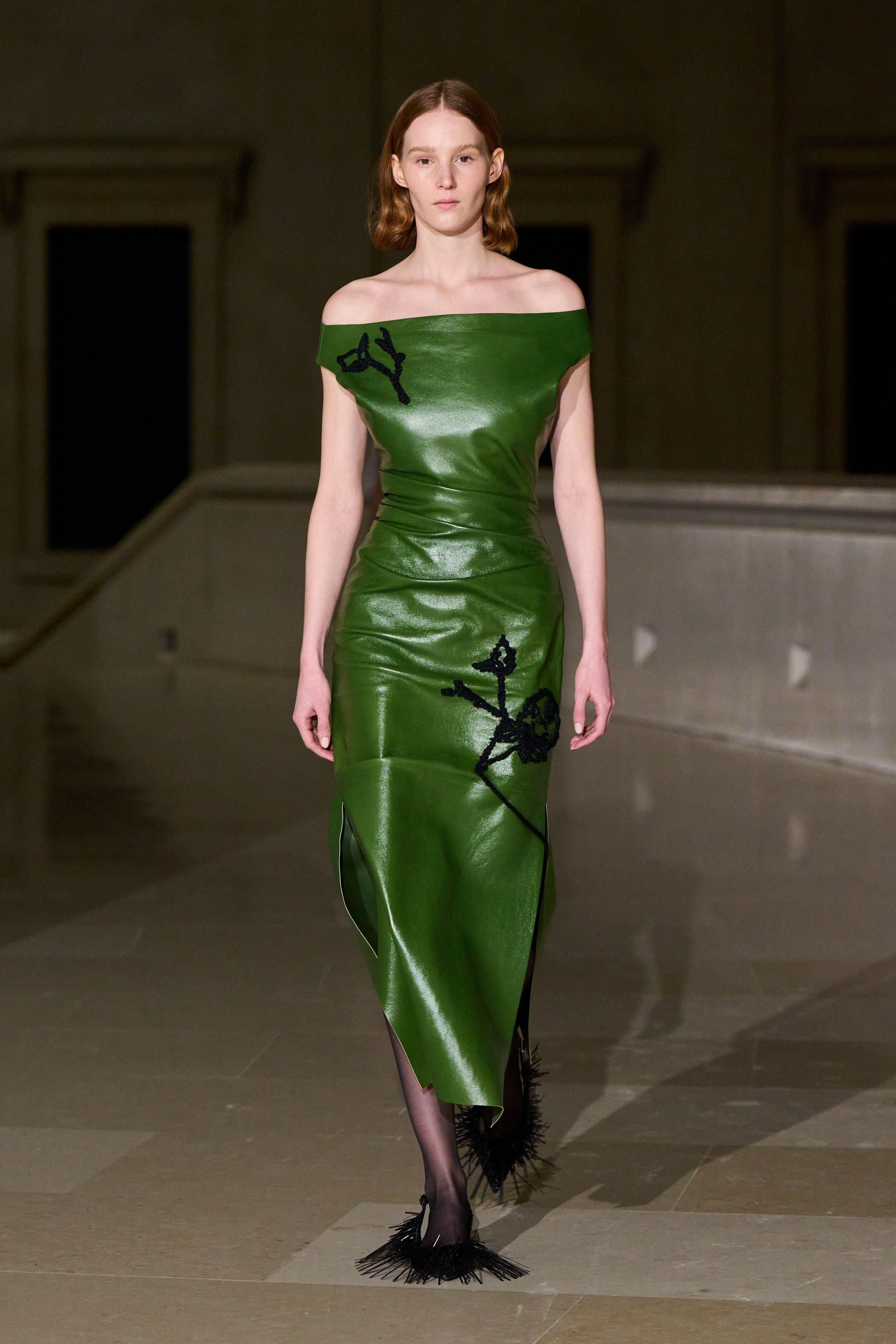 アーデム（ERDEM）2025-26秋冬コレクション | ファッション