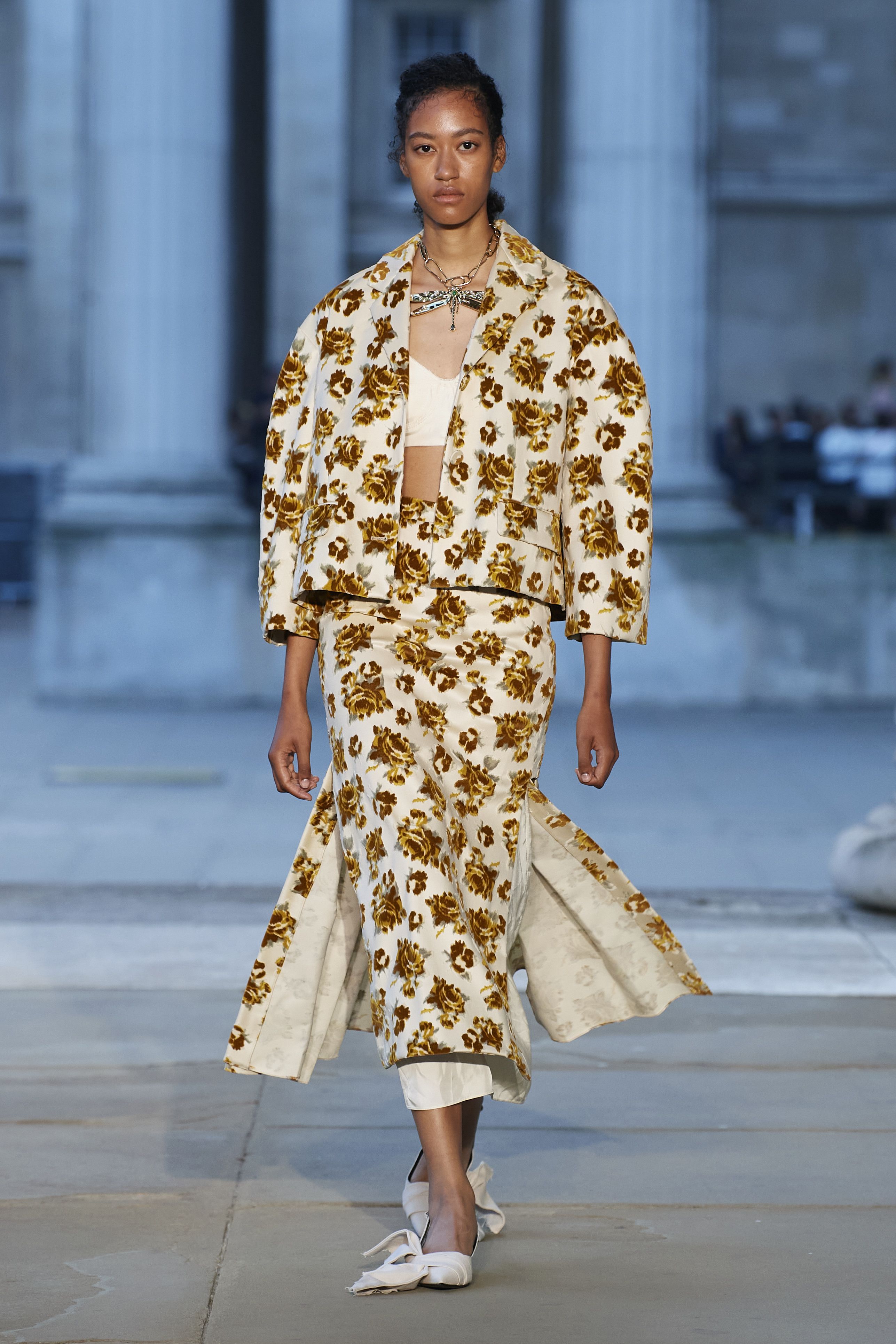 美品✨ERDEM アーデム　Nacy ポルカドットジャケット　シルク混 アーデム（ERDEM）2024春夏コレクション | ファッション | ELLE