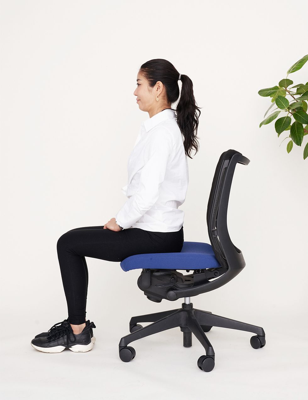 Office chair, Sitting, Chair, Furniture, Leg, Comfort, 