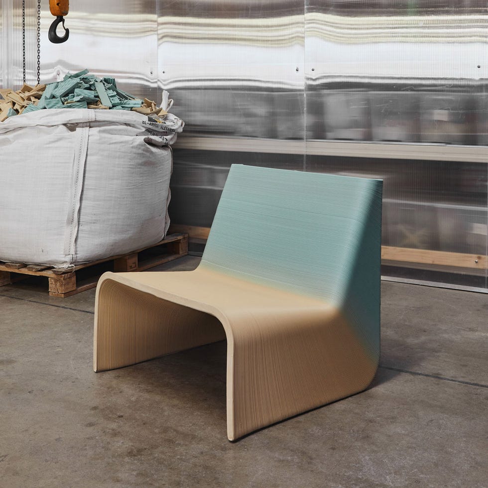 ‘ermis’ chair by the new raw