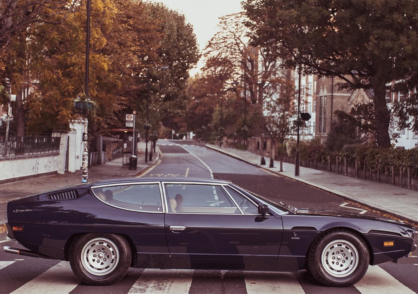 LAMBORGHINI - 写真で見る60年の歴史 (日本語版）: 1964年から