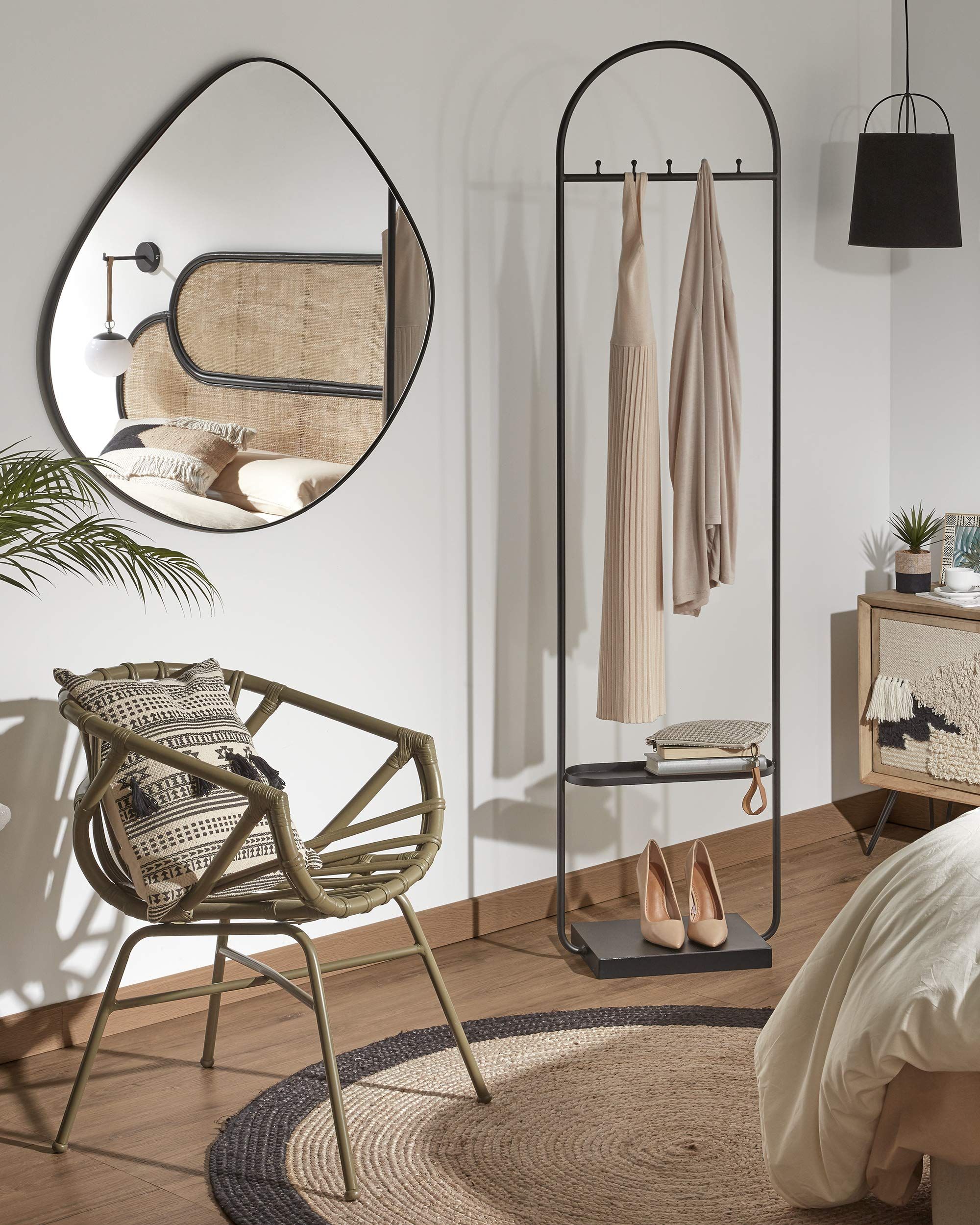 Claves e ideas para decorar con espejos tu dormitorio y vestidor