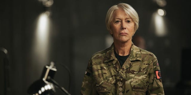Espías desde el cielo (2015) Helen Mirren