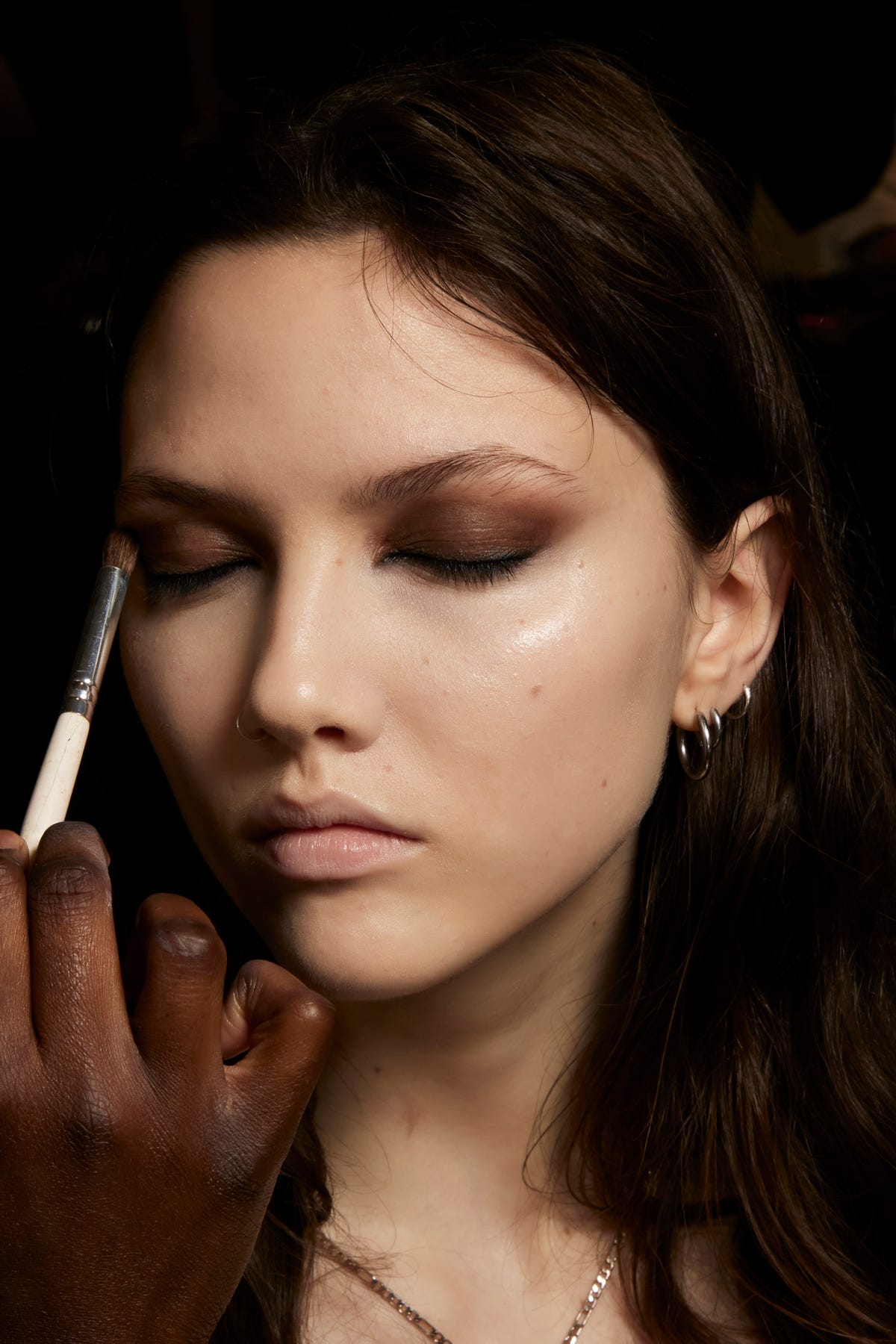 PSA: 'Espresso makeup' is the next big beauty trend