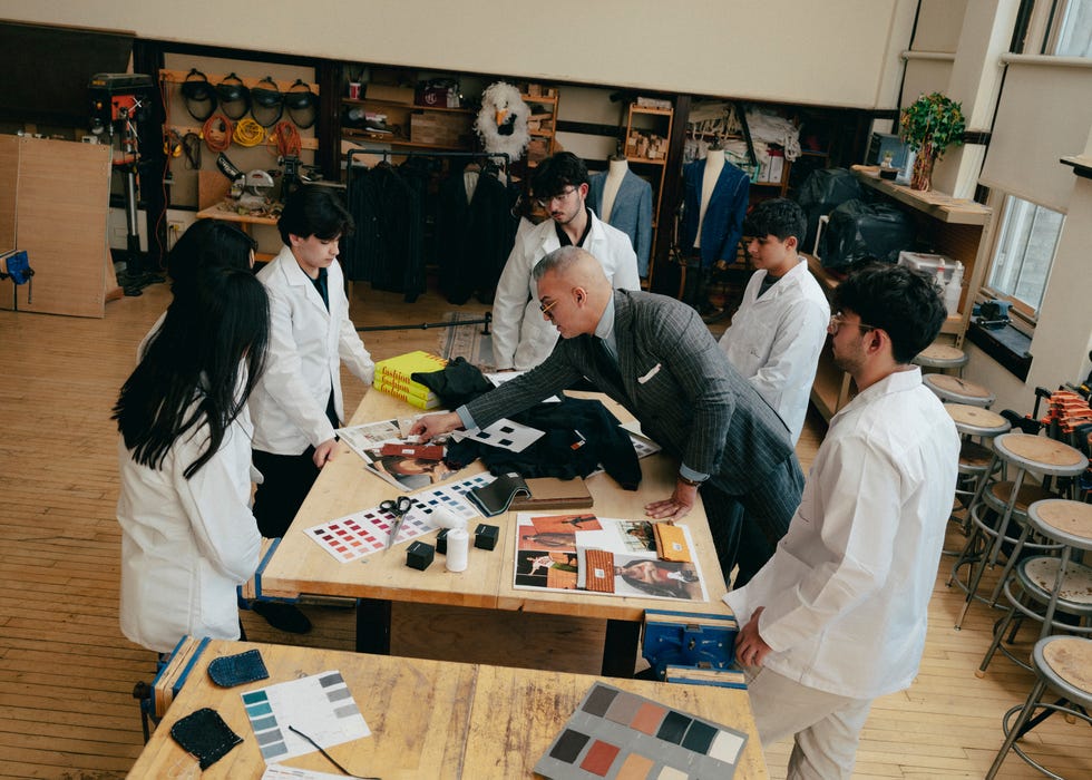 march 25th, 2025 chicago, il kiton tailoring class lead by victor deleon at chicago waldorf school.