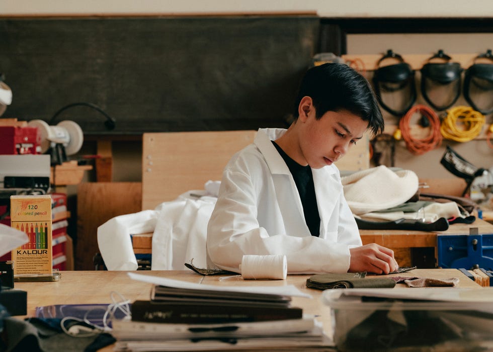 march 25th, 2025 chicago, il kiton tailoring class lead by victor deleon at chicago waldorf school.