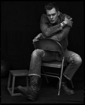 bill skarsgard