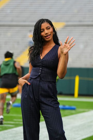 taylor rooks poses for a photo prior to amazon prime video thursday night football, thursday, sept 28, 2023, in green bay, wis cooper neill  amazon