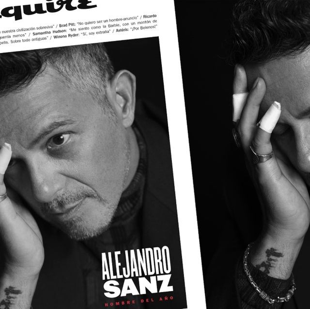 imagen de portada del número de noviembre de la revista esquire en la que aparece el músico alejandro sanz hombre del año 2021