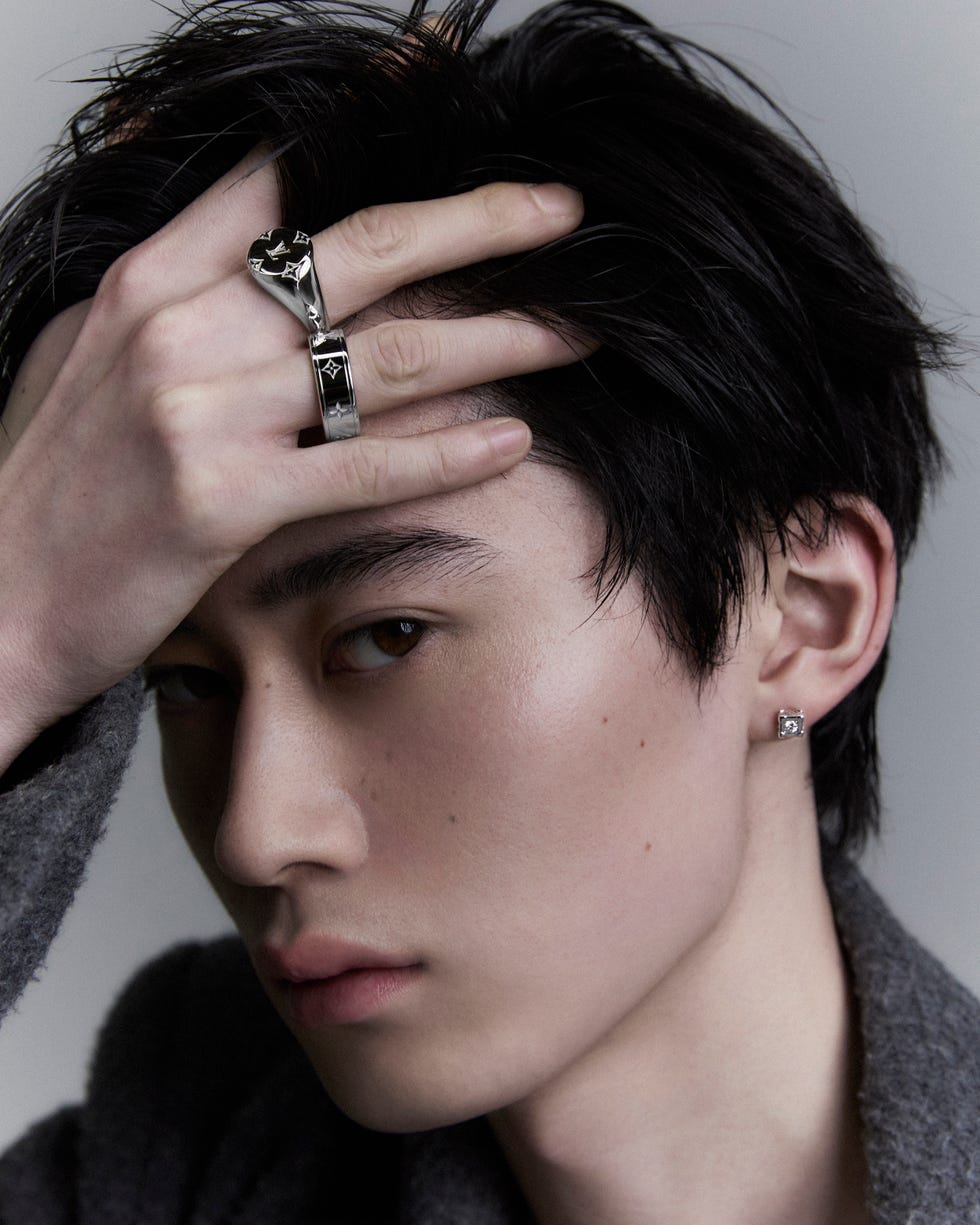 japanese male model wearing louis vuitton jewelries