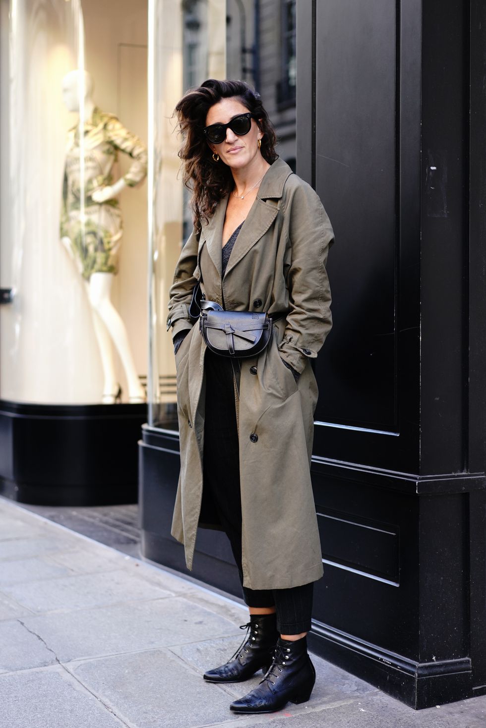 Clothing, Photograph, Street fashion, Trench coat, Coat, Fashion, Overcoat, Snapshot, Standing, Outerwear, 
