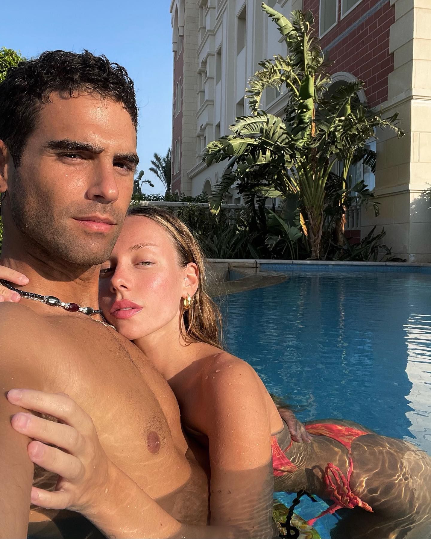 Ester Expósito publica una romántica foto con su novio