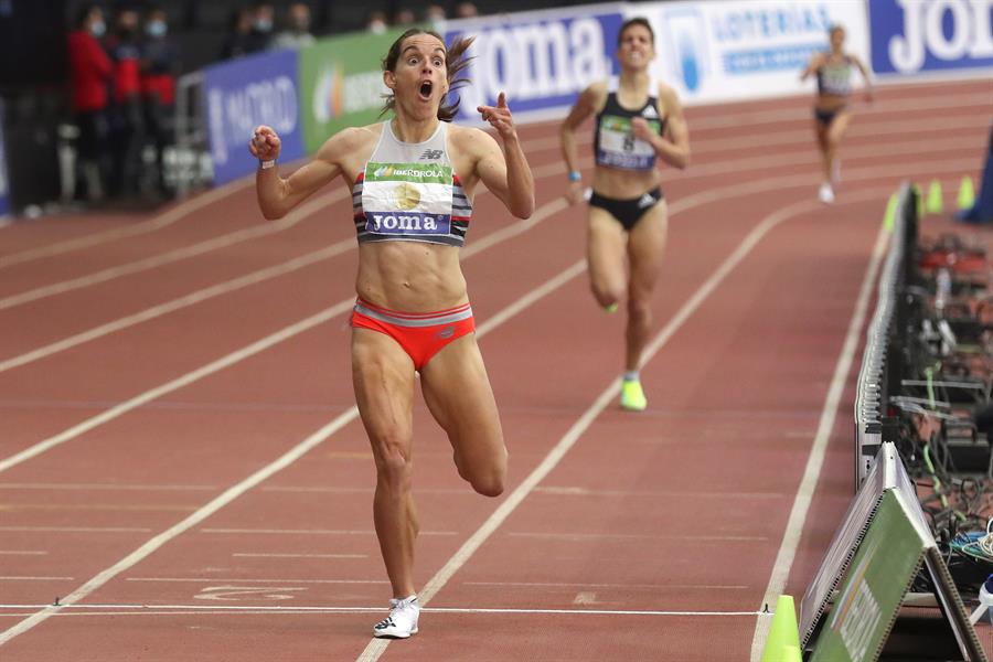 la campeona de españa de 1500 metros, esther guerrero, este domingo durante el campeonato de españa de atletismo en pista cubierta