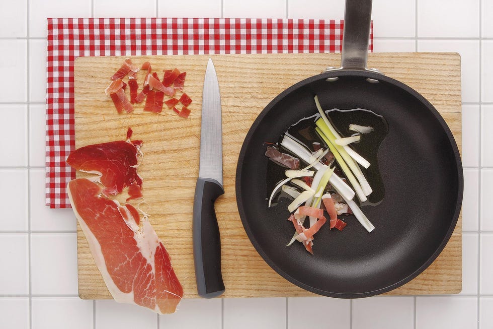 estofado de habas con alcachofas y tiras de jamón 2