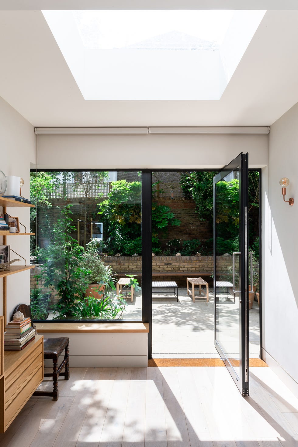 Casa anexa al jardín
