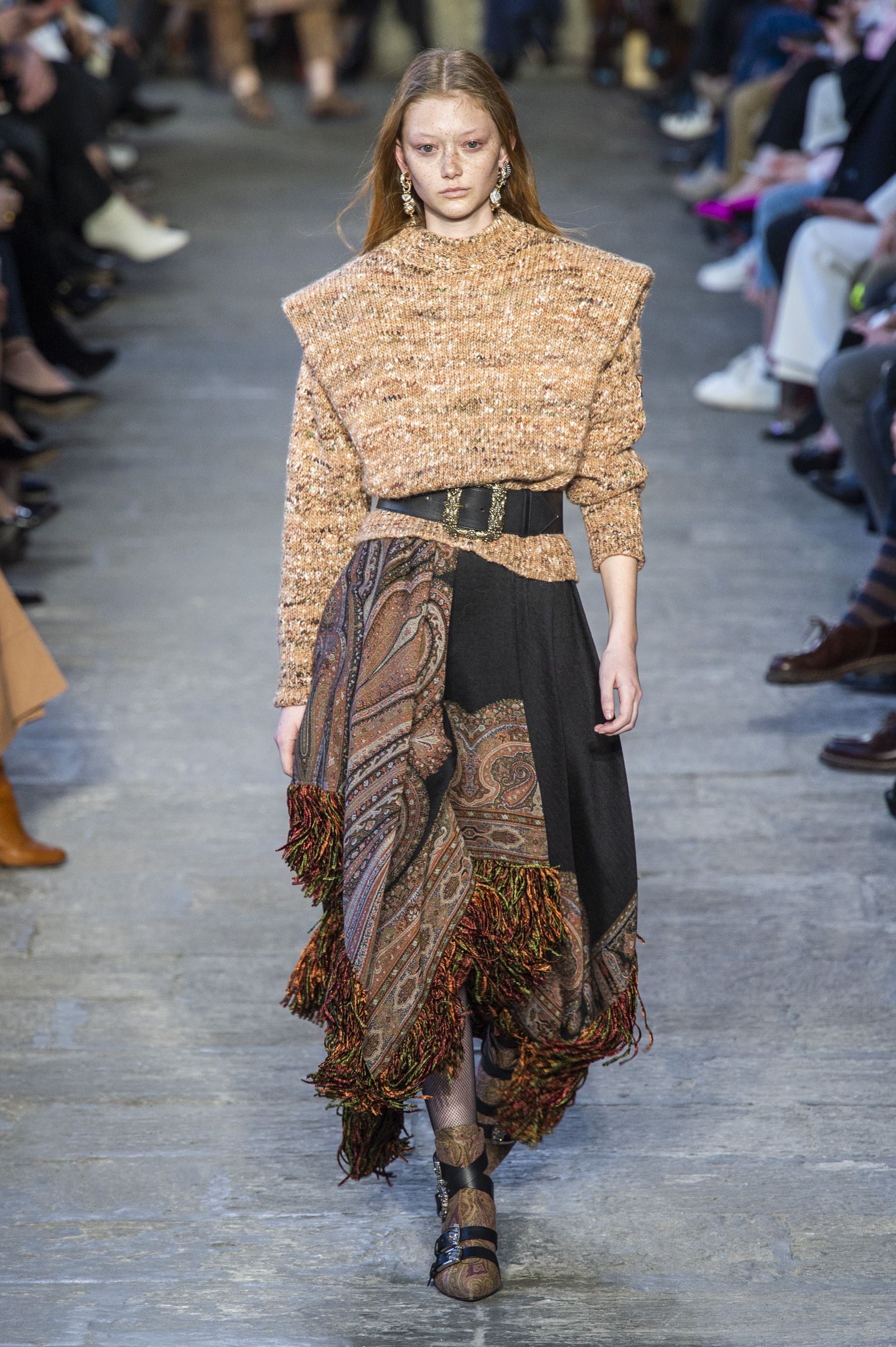 ETRO ダメージ加工ショート丈ニット エトロ ETRO近年モデル ダメージ加工ショート丈ニット エトロ