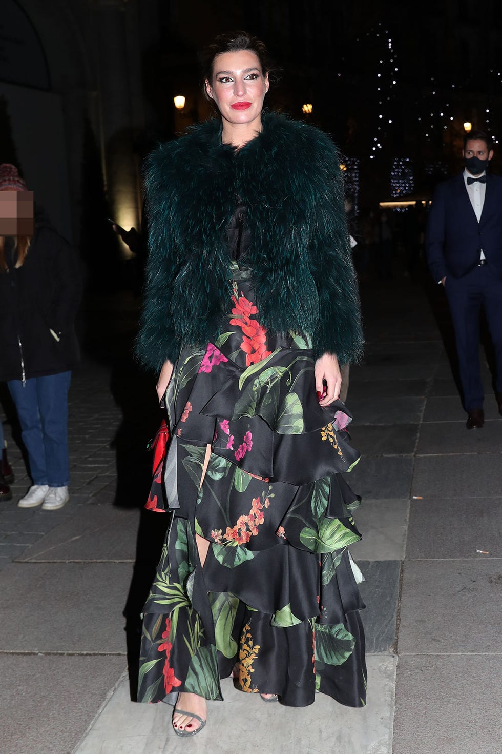 todos los looks de la fiesta möet en madrid, con el primer posado de victoria federica y su novio