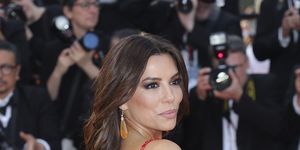 Eva Longoria Rocks A Lacy Bra And Serious Abs In An IG Photo