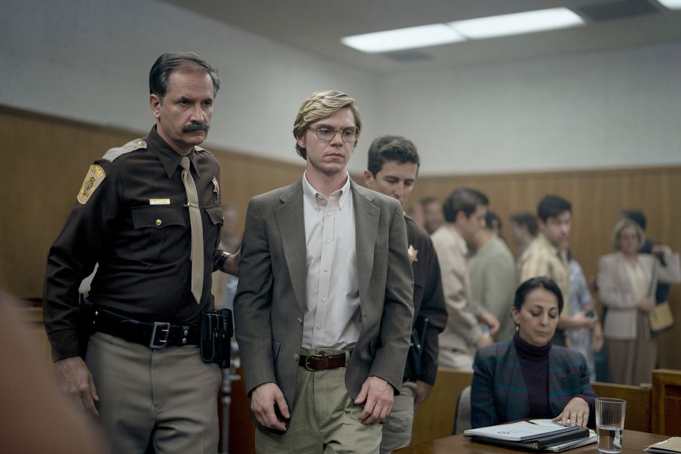 Evan Peters is Jeffrey Dahmer in first trailer for Ryan Murphy series