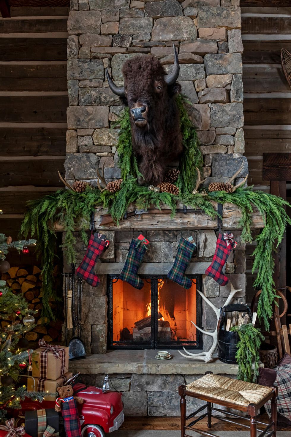 Cabin Decor Rustic, Mountain Home Gift, Cabin Mantel, Barn Style Decor,  Fireplace Tool, Rustic Livingroom, Cabin Home Gift, Fireplace Accent -   Israel