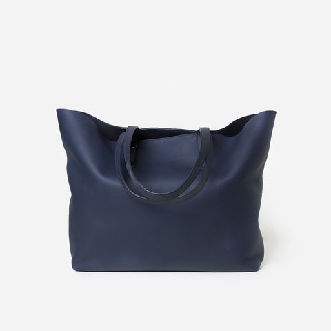 Bag, Handbag, Black, Cobalt blue, Leather, Fashion accessory, Tote bag, Shoulder bag, Electric blue, Material property, 