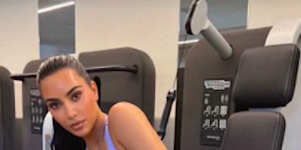 600px x 299px - Everyone's saying the same thing about Kim's new gym selfies